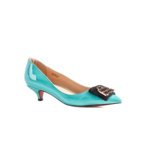 New CELYN ROZE Kitten heels